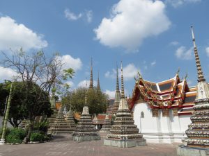 Wat Pho Tempel Bangkok by Birgit Strauch Thaimassage & Bewusstseinscoaching