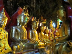 Pindaya Höhlen Myanmar by Birgit Strauch Shiatsu & Bewusstseinscoaching