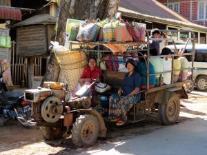 Shan Nudeln Pindaya Markt Myanmar by Birgit Strauch Shiatsu & Bewusstseinscoaching