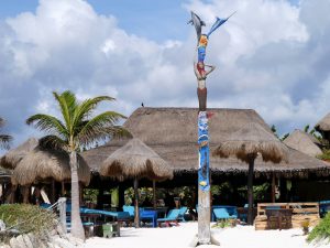 Vögel Mezzanine Tulum Strand Mexiko by Birgit Strauch Bewusstseinsscoaching und Shiatsu