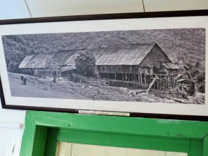 Langhaus Asal Kelabit Highlands Bario Borneo by Birgit Strauch Shiatsu & Bewusstseinscoaching