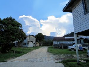 Langhaus Asal Kelabit Highlands Bario Borneo by Birgit Strauch Shiatsu & Bewusstseinscoaching
