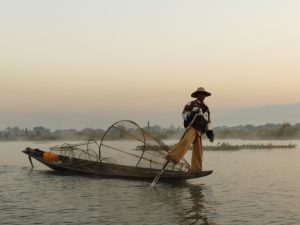 Inle Lake Einbeinruderer Myanmar by Birgit Strauch Shiatsu & Bewusstseinscoaching