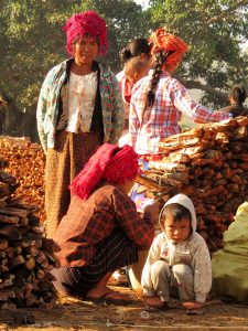 PaO Markt Inle Lake Myanmar by Birgit Strauch Shiatsu & Bewusstseinscoaching