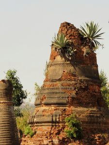 Shwe Inn Tain Pagoda Inle Lake Myanmar by Birgit Strauch Shiatsu & Bewusstseinscoaching