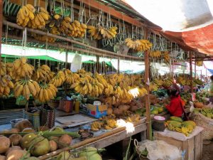 Markt Nyaung Shwe Myanmar by Birgit Strauch Shiatsu & Bewusstseinscoaching