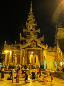 Shwedagon Pagode Myanmar by Birgit Strauch Bewusstseinscoaching & Shiatsu