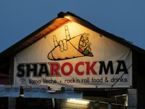 Strassenmusiker Bars Restaurants Vama Veche Rumänien by Birgit Strauch Life Coach & ThetaHealing