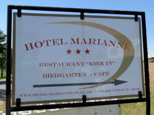 Minicamper Tour nach Plau am See Restaurant Marianne by Birgit Strauch Shiatsu & Coaching
