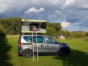Minicamper Tour nach Seredzius an der Memel auf dem Campingplatz by Birgit Strauch
