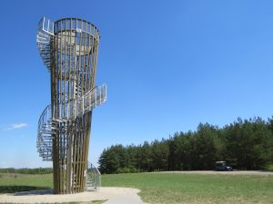 Dacia Dokker Minicamper Tour nach Litauen, Snaigynas-Veisiejai Observation Tower by Birgit Strauch